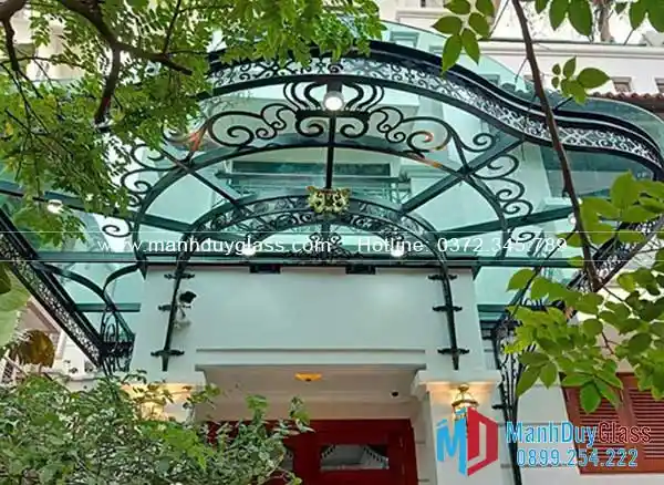  mai-kinh-sanh-biet-thu-sang-trong