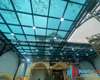 Báo giá thi công lắp đặt mái kính biệt thự uy tín chất lượng nhất 2024