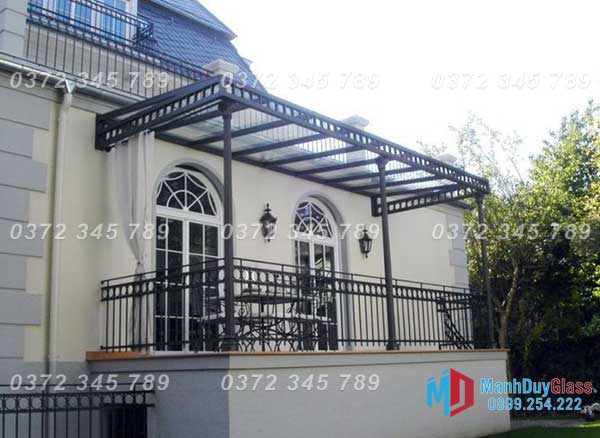 Mái kính ban công 10