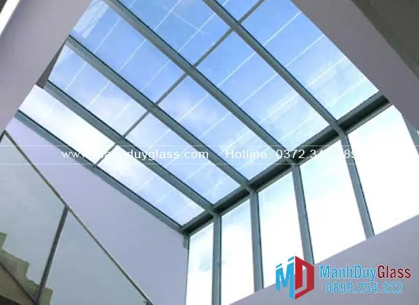 Mái kính giếng trời hiện đại