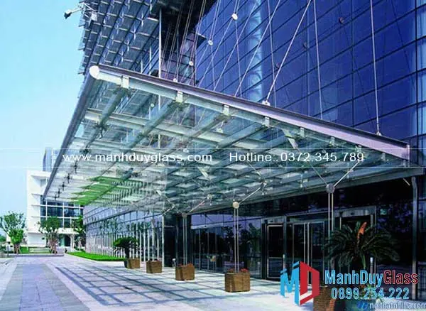 Mái kính canopy trung tâm thương mại