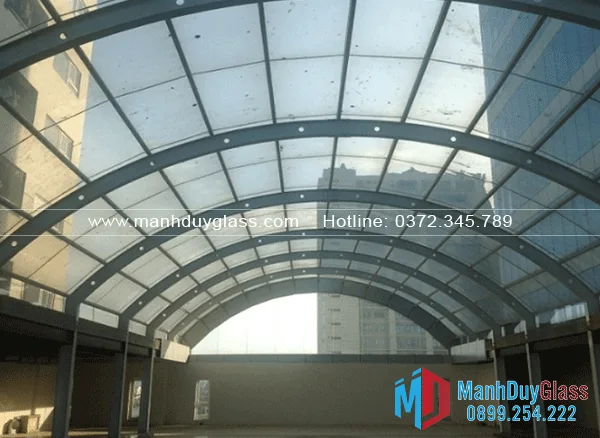 Mái vòm kính sáng tự nhiên