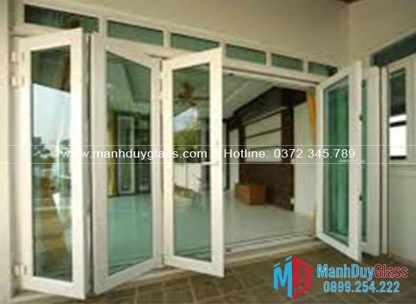cua-xep-gap-xingfa-6-canh-gia-tot