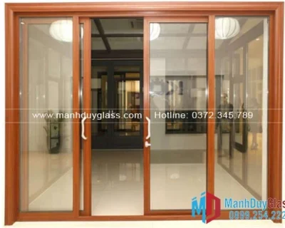 Cửa Nhôm Giả Gỗ: Mẫu Mã, Ưu Nhược Điểm và Những Lưu Ý Khi Lựa Chọn