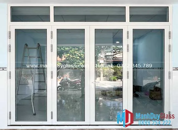 so-sánh-cửa-nhôm-he-55-với-he-45