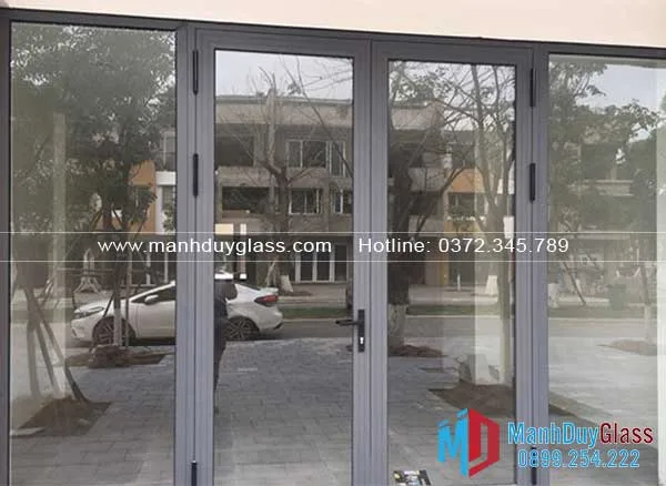 so-sánh-cửa-nhôm-he-55-với-he-65