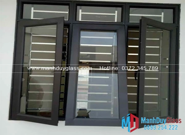 thi-công-cua-nhom-he-55-biet-thu