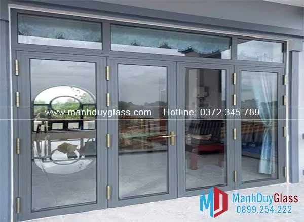 thi-cong-cua-nhom-he-55-van-phong