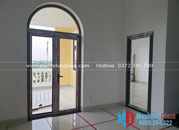 cửa-nhôm-he-55- tiết kiệm