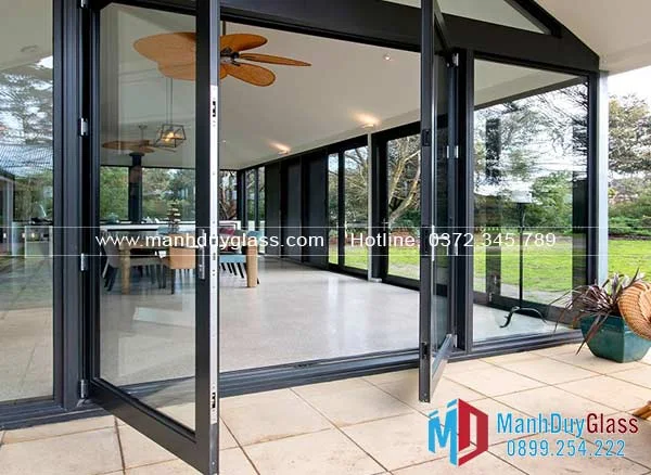 cua-nhom-kenwin-cach-am-cach-nhiet