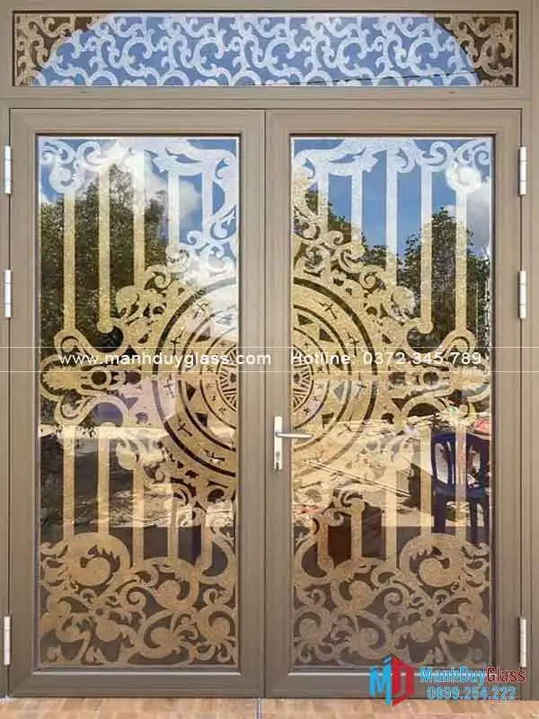  cửa-kính-hộp-biệt-thự 