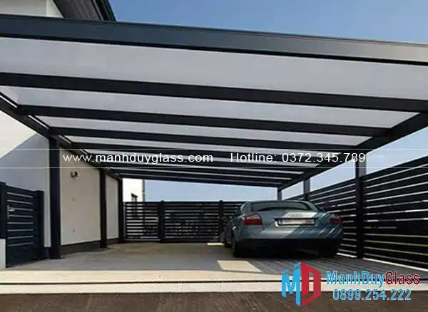 Mái che nhà xe bằng kính treo