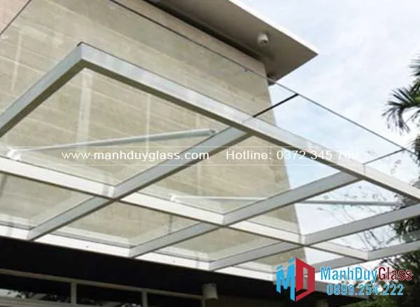  mai-kinh-khung-inox-su-ket-hop-hoan-hao