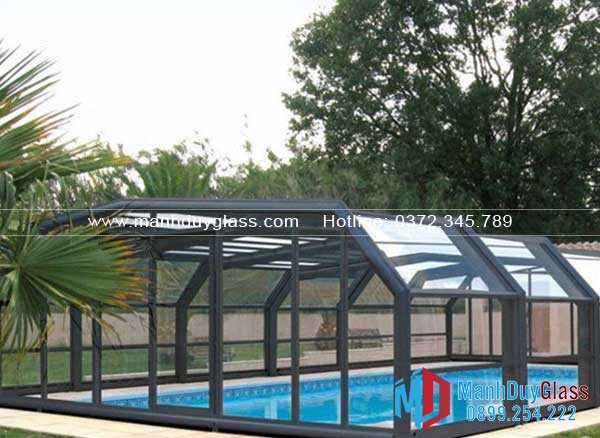 Mái kính bể bơi hiện đại 