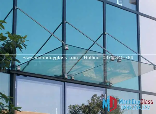 Mái kính treo sang trọng hiện đại