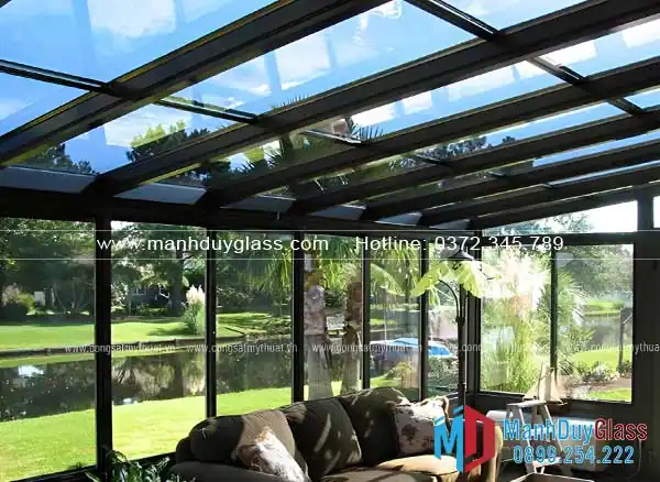 Mái kính trượt phòng khách