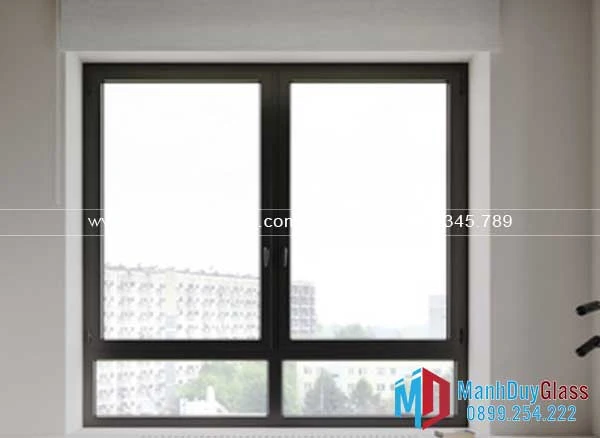 Cua-so-mo-quay-nhom-Kogen