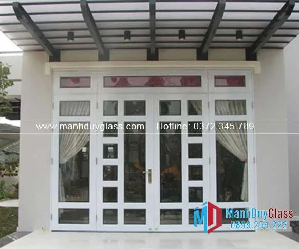Mẫu cửa nhôm hệ 700 màu trắng thanh lịch