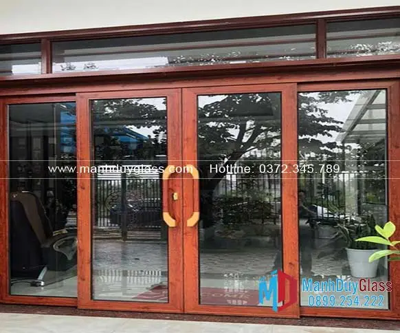 Cửa nhôm hệ 700 là sản phẩm được nhiều người quan tâm.