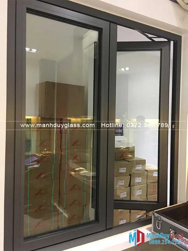 Cua-nhom-Roto-ben-bi