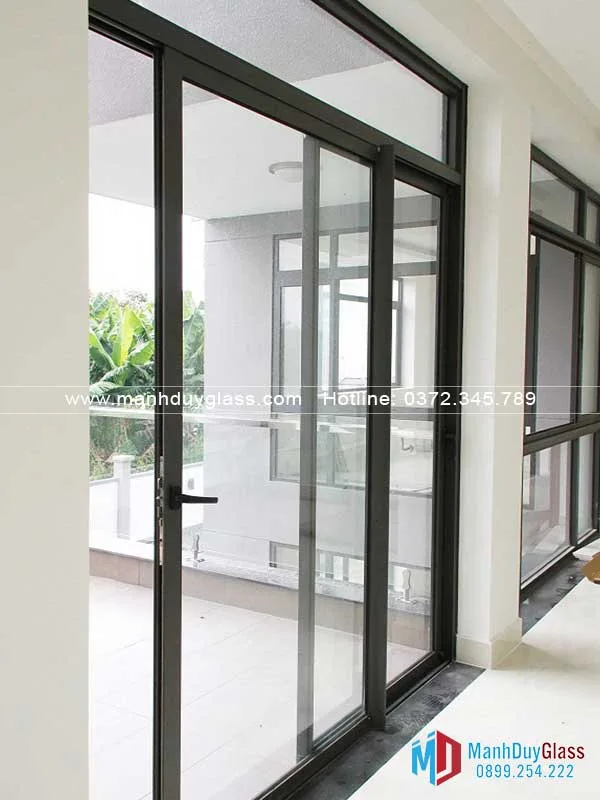 cua-di-mo-truot-eurowindow