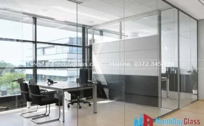Bảng giá cửa kính cường lực khung nhôm từ giá rẻ đến cao cấp Mạnh Duy Glass