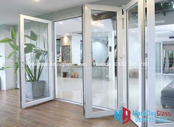 cua-nhom-eurowindow-cho-benh-vien