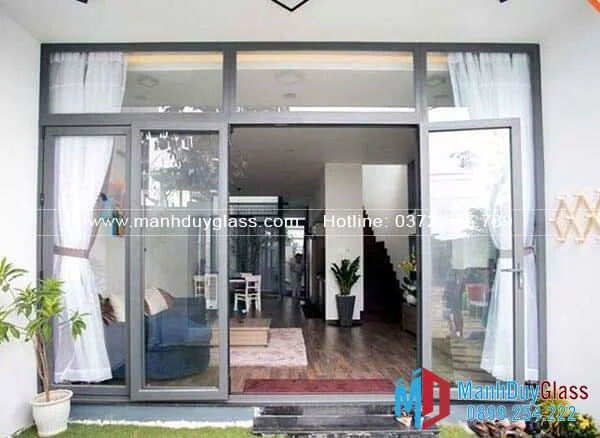 Cửa nhôm phòng khách