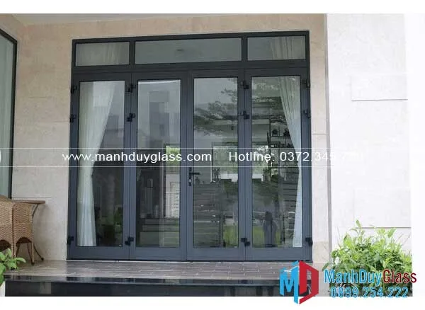 Cửa nhôm Xingfa màu đen chịu lực
