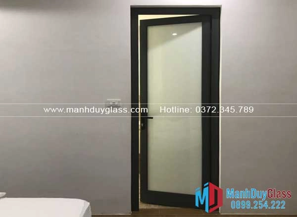 Cửa nhôm Xingfa phòng tắm