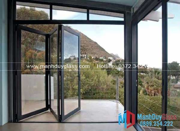 Cửa xếp trượt Lumal