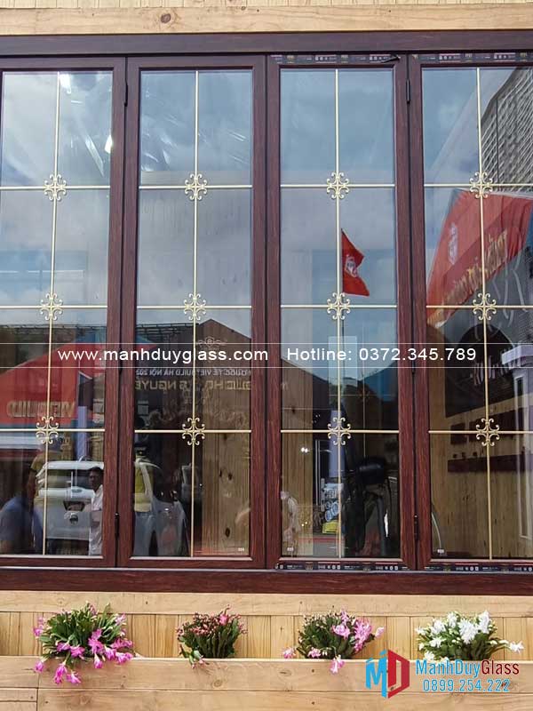 Cửa nhôm QueenViet cầu cách nhiệ