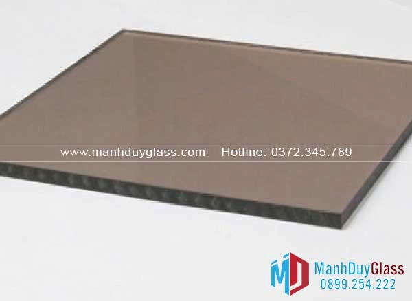  Tấm Polycarbonate màu xanh dương