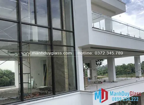 thi-cong-cua-nhom-kinh-qma