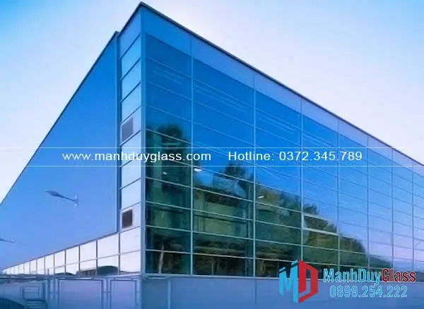 Vách kính mặt dựng bệnh viện