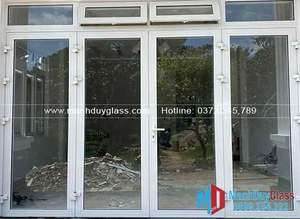 Cửa nhôm xingfa màu trắng sứ mở lùa