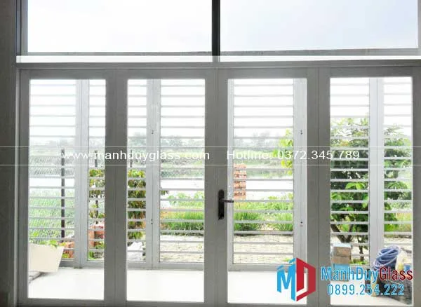 Lắp đặt cửa nhôm hệ 700