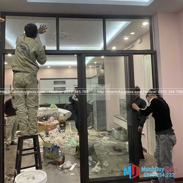 Mạnh Duy nắp đặt chuyên nghiệp