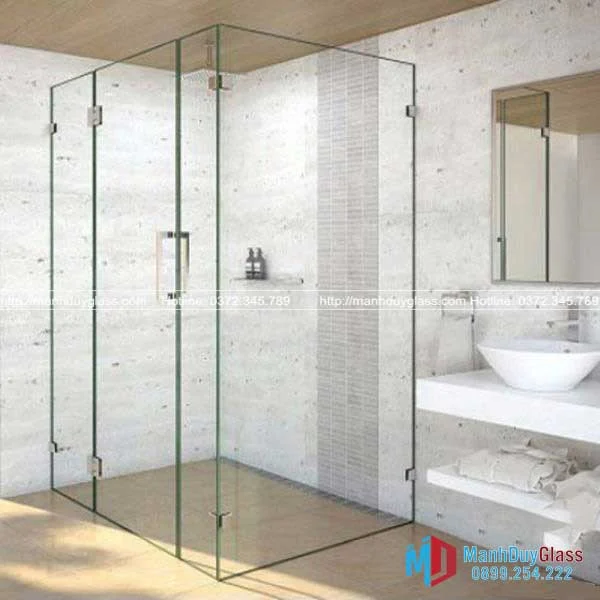 Vách kính nhà tắm thẳng 180 độ
