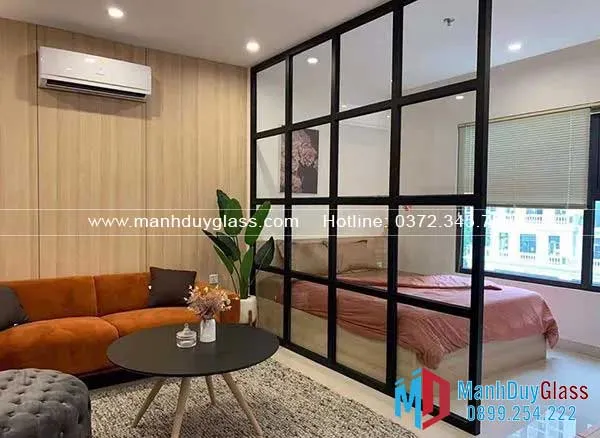 Vách ngăn nhôm giả gỗ trong phòng ngủ 