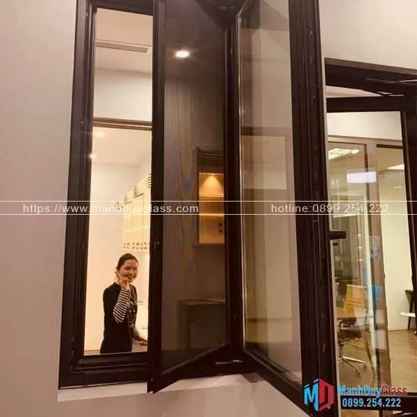 Cửa đi trượt nâng Civro.