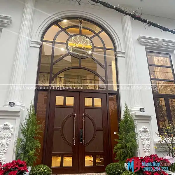 Mẫu cửa nhôm Xingfa uốn vòm sang trọng