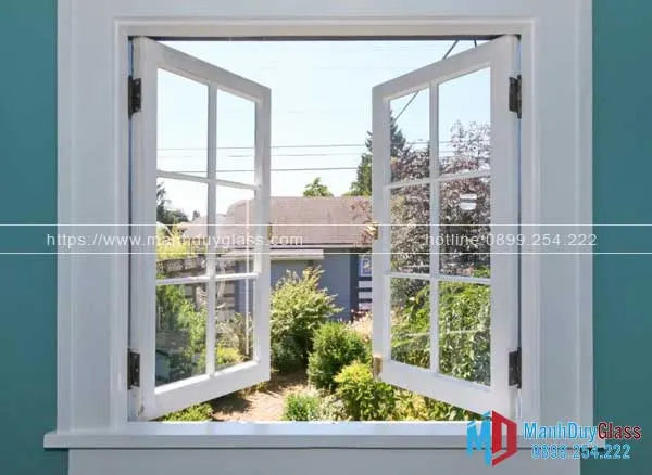 Cửa nhôm kính mở quay