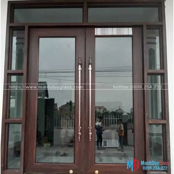 Cấu tạo cửa nhôm thủy lực vân gỗ