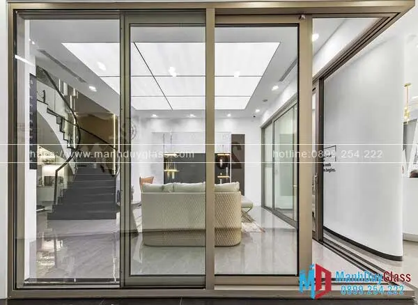 Cửa đi trượt nâng Civro. 