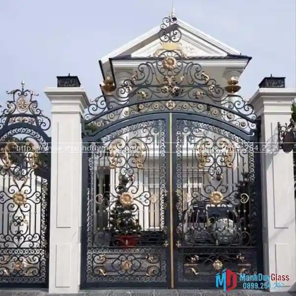 Cổng sắt nghệ thuật