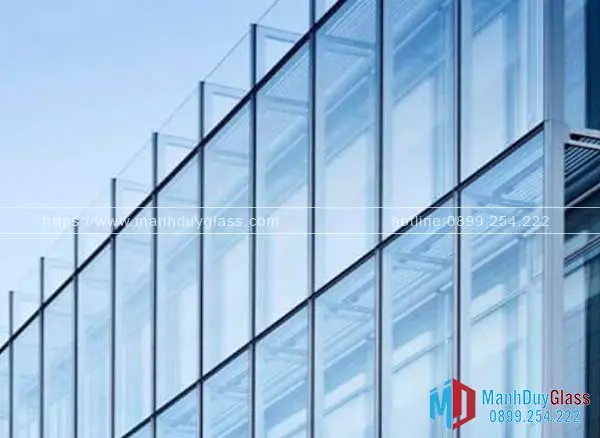 Kính cường lực chịu lực cho nhà cao tầng
