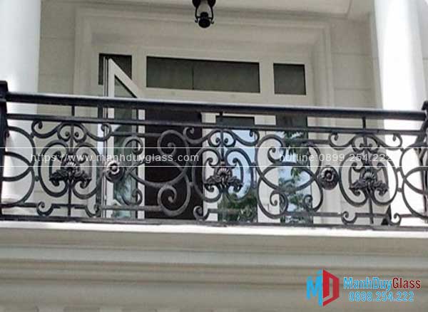 Lan can sắt mỹ nghệ đẹp