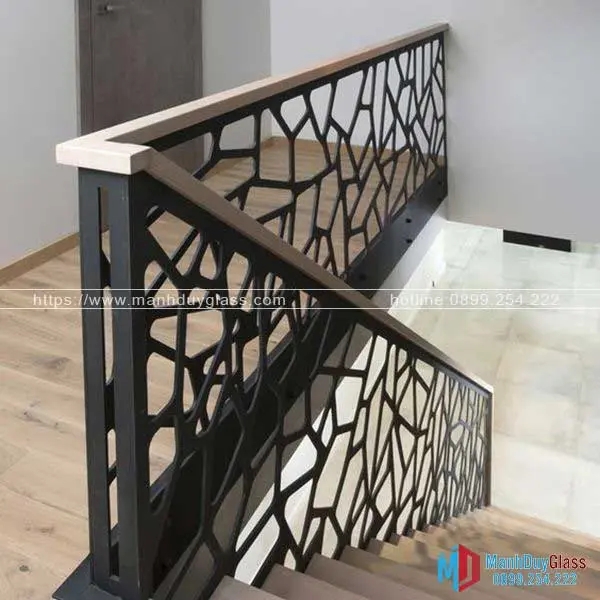 Sắt nghệ thuật in CNC cho lan can cầu thang