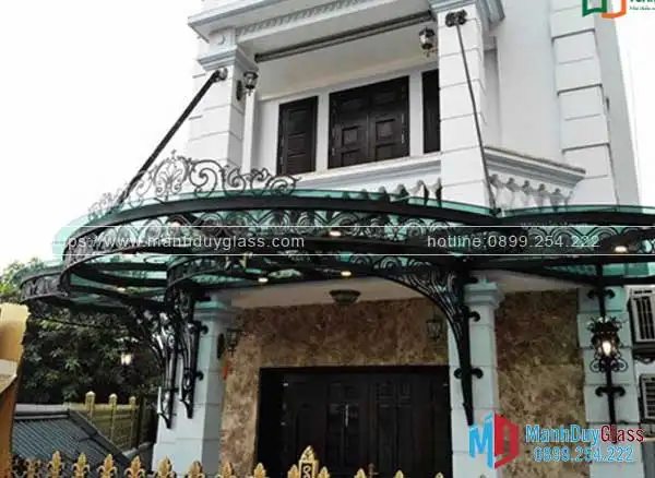 Mẫu mái vòm kính sang trọng cho biệt thự